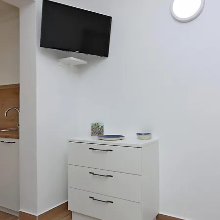 Apartmán With Parking Space Suha Punta, Rab - 17239 Kampor
