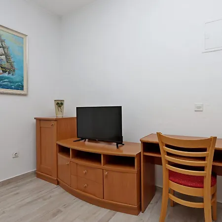 Apartman With Parking Space Suha Punta, Rab - 17239