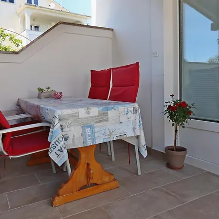 Apartment With Parking Space Suha Punta, Rab - 17239 *